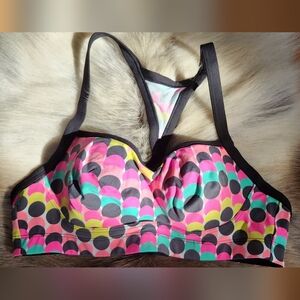 NEW!! Victoria's Secret Sport bra polka dots in size 34B